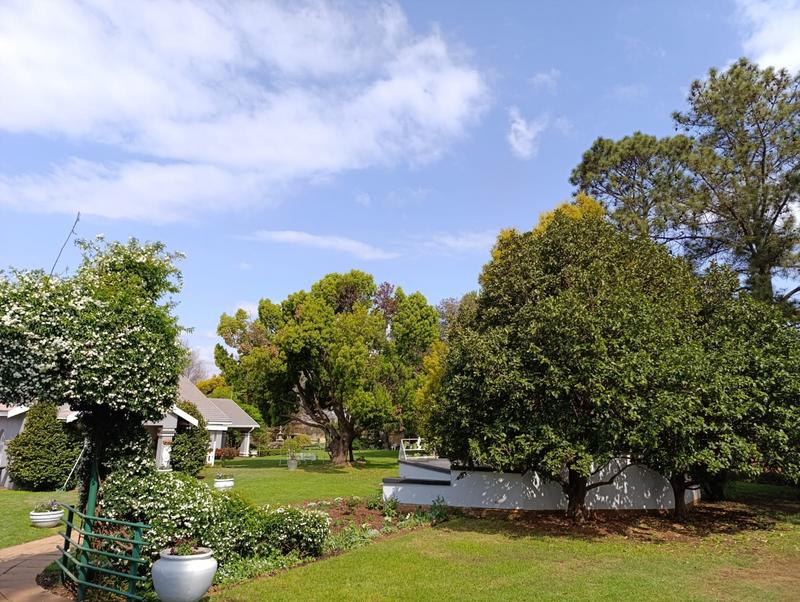 4 Bedroom Property for Sale in Middelburg Eastern Cape